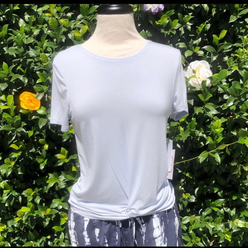 DEX Tee with front knot